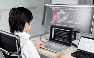 定州 api php源码,下载的php源码怎么运行呢？